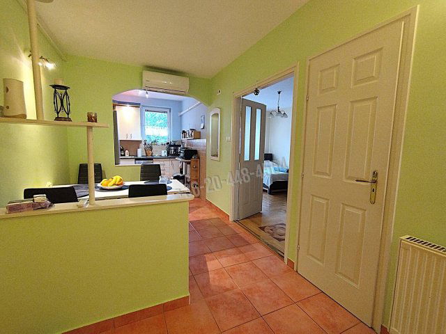 Eladó téglalakás, Szegeden 82.9 M Ft, 3 szobás