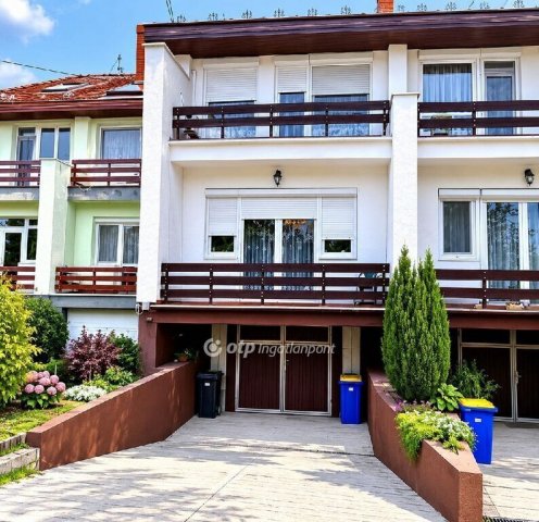 Eladó sorház, Ráckevén 69.99 M Ft, 3+1 szobás