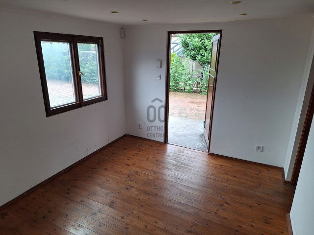 Eladó iroda, Budapesten, XVII. kerületben 61.9 M Ft