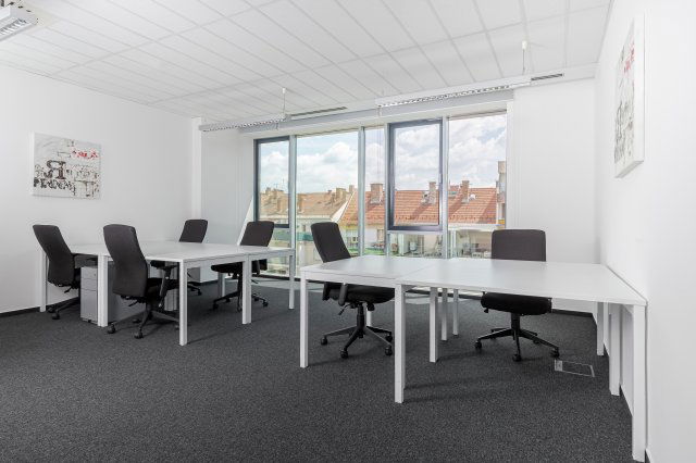 Kiadó iroda, XI. kerületben, Október huszonharmadika utcában