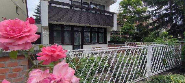 Eladó családi ház, Békéscsabán 75.5 M Ft, 5 szobás