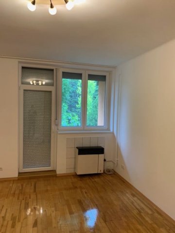 Kiadó téglalakás, albérlet, XVI. kerületben, Védő utcában