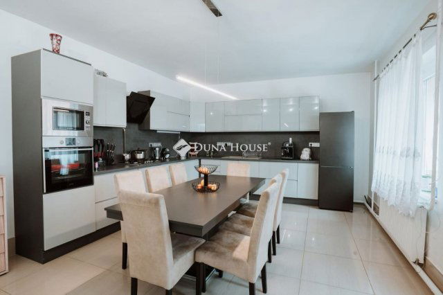 Kiadó családi ház, albérlet, Gödöllőn 400 E Ft / hó