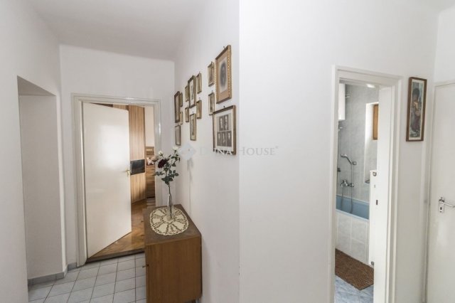 Eladó családi ház, Szombathelyen 79.9 M Ft, 3 szobás