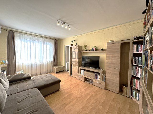 Eladó panellakás, Budapesten, XV. kerületben 79.9 M Ft, 3 szobás