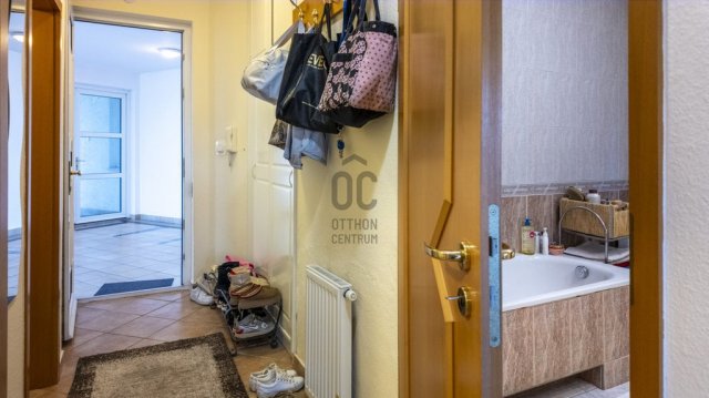 Eladó téglalakás, Budapesten, II. kerületben 109.999 M Ft