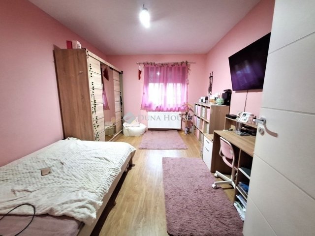 Eladó családi ház, Kecskeméten 93.8 M Ft, 6 szobás