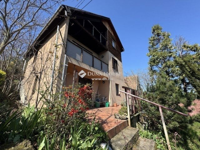 Eladó családi ház, Leányfaluban 79.9 M Ft, 2+3 szobás