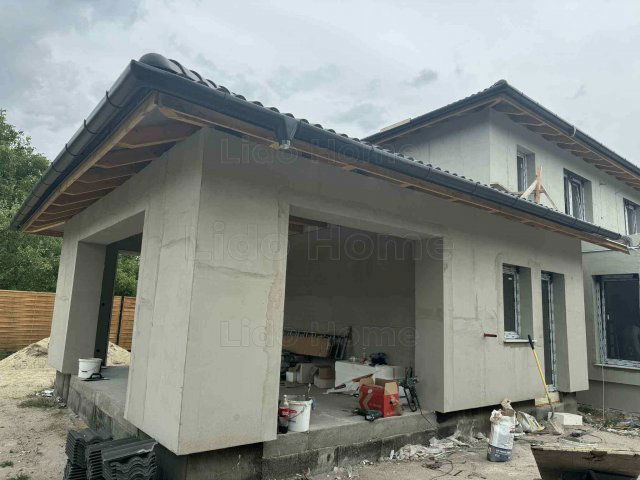 Eladó családi ház, Siófokon 120 M Ft, 3 szobás