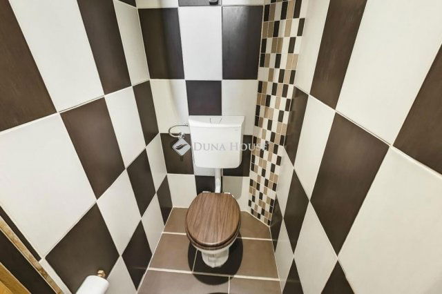 Eladó téglalakás, Budapesten, XIII. kerületben 69.9 M Ft