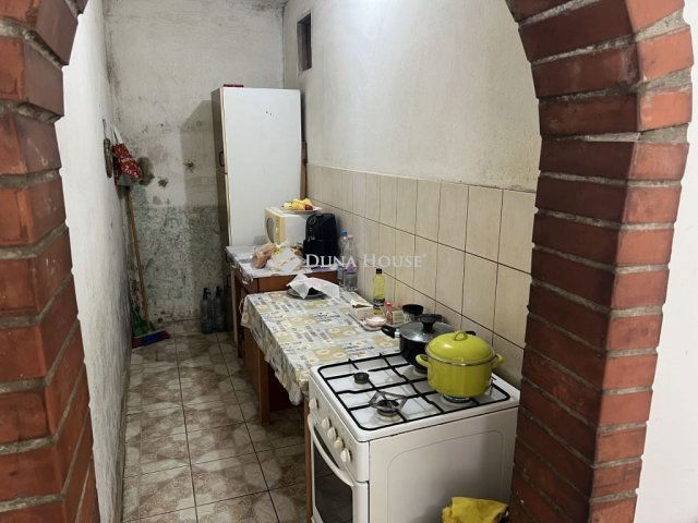 Eladó családi ház, Sárbogárdon 24.5 M Ft, 2 szobás