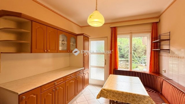 Eladó családi ház, Egerben 94.9 M Ft, 4 szobás