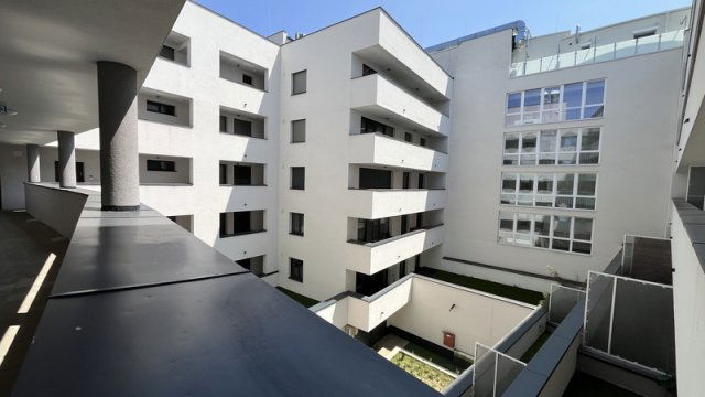Eladó téglalakás, Debrecenben 74.9 M Ft, 2 szobás
