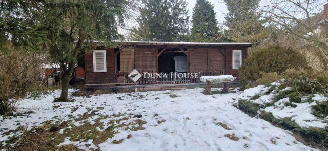 Eladó nyaraló, Balatonfenyvesen, Tavasz utcában 39.9 M Ft