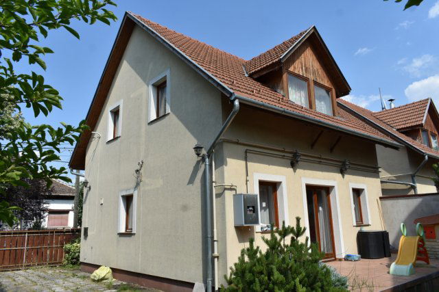Eladó sorház, Budapesten, XIX. kerületben 108.9 M Ft, 3+1 szobás