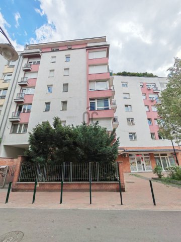 Eladó téglalakás, Budapesten, VIII. kerületben 88 M Ft, 2 szobás