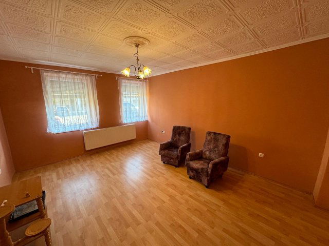 Eladó családi ház, Zalaszentgróton 49.9 M Ft, 3 szobás