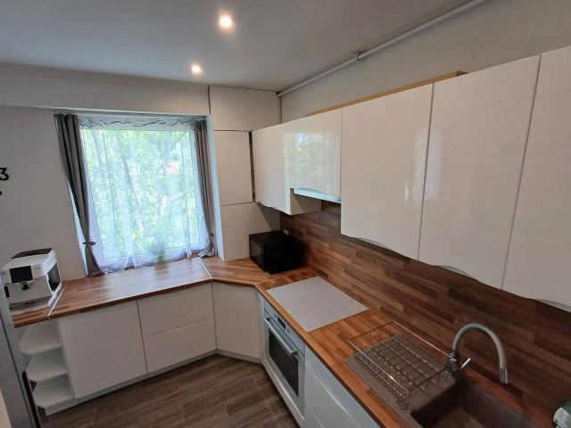 Eladó téglalakás, Salgótarjánban, Déryné úton 15.99 M Ft
