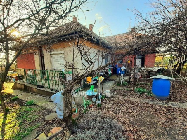 Eladó családi ház, Budapesten, XVII. kerületben 90 M Ft