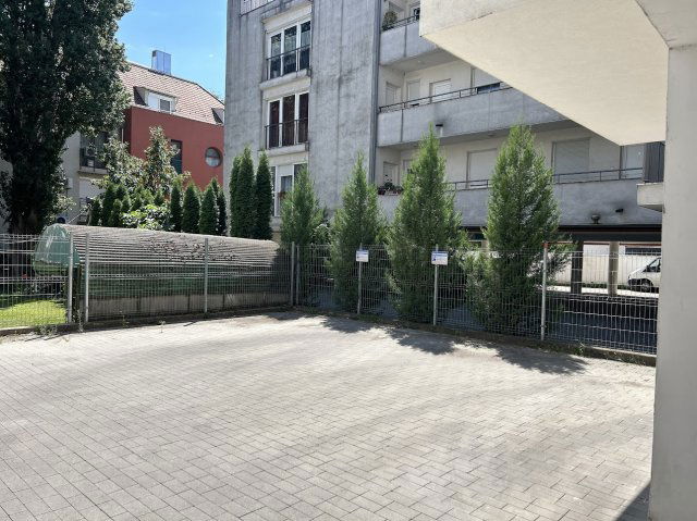 Eladó garázs, Budapesten, XIII. kerületben, Kucsma utcában