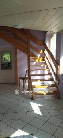 Eladó családi ház, Gödön 134 M Ft, 6 szobás