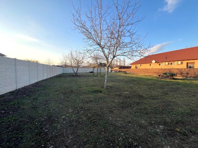 Eladó telek, Szigetszentmiklóson 32.9 M Ft / költözzbe.hu