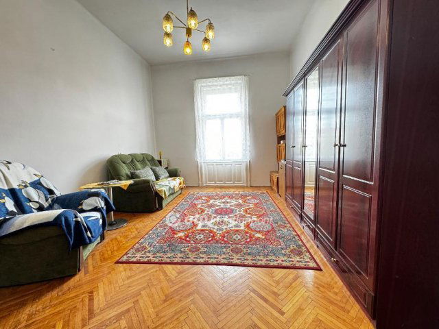 Eladó téglalakás, Budapesten, VII. kerületben 59.5 M Ft