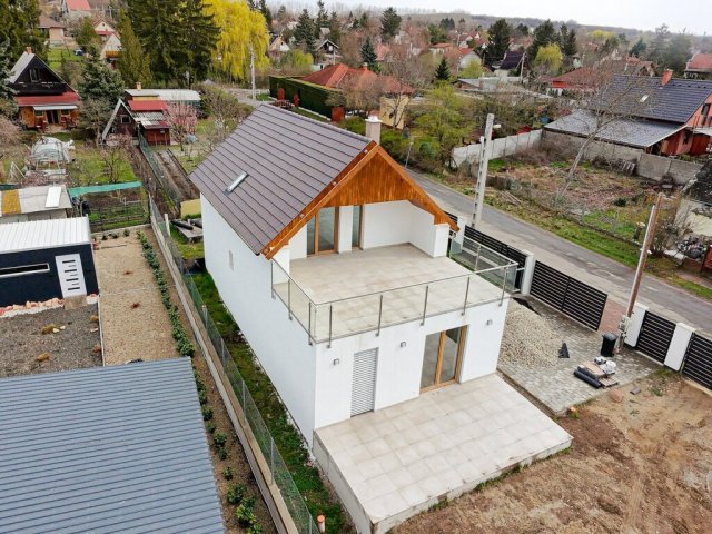 Eladó családi ház, Őrbottyánban 148.9 M Ft, 4 szobás