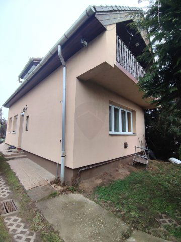 Eladó családi ház, Kerepesen 74 M Ft, 3 szobás