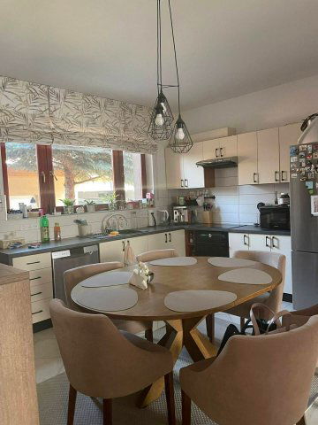 Eladó családi ház, Piliscsabán 115 M Ft, 5 szobás