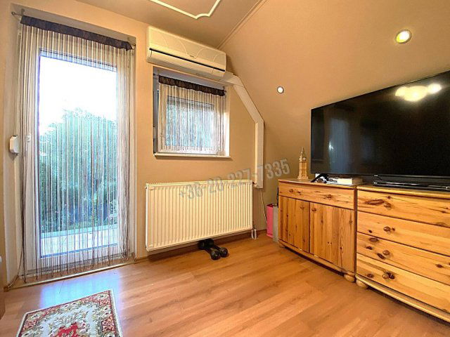 Eladó családi ház, Áporkán 134.9 M Ft, 2 szobás