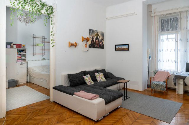 Eladó téglalakás, Budapesten, VIII. kerületben 135 M Ft