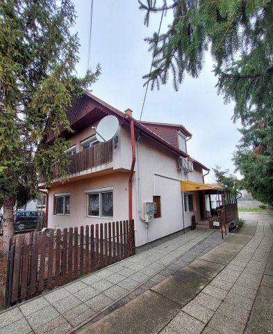 Eladó családi ház, Szigetszentmiklóson 139.9 M Ft, 4 szobás