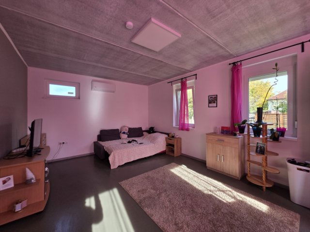 Eladó téglalakás, Adonyban 39.9 M Ft, 1 szobás