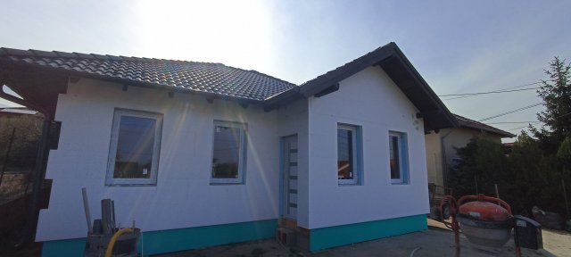 Eladó ikerház, Ecseren 95 M Ft, 3 szobás / költözzbe.hu