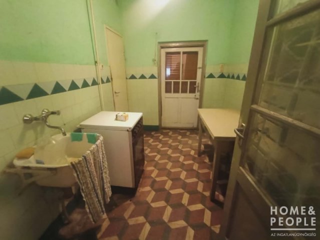 Eladó családi ház, Kisteleken 29.99 M Ft, 3 szobás