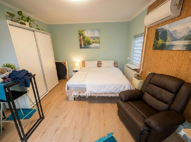 Kiadó téglalakás, albérlet, Nyíregyházán 120 E Ft / hó