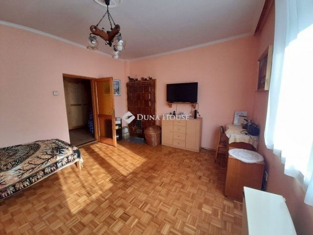 Eladó családi ház, Gödöllőn 119 M Ft, 5 szobás