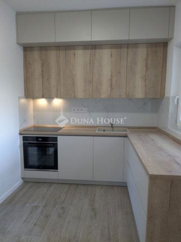 Eladó családi ház, Debrecenben 112 M Ft, 5 szobás