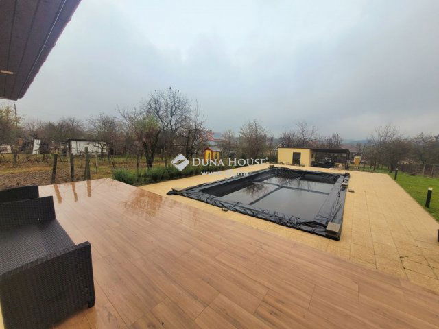 Eladó családi ház, Kerepesen 210 M Ft, 4 szobás