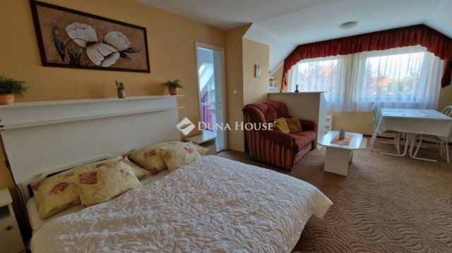 Eladó családi ház, Bükön 169 M Ft, 9+1 szobás