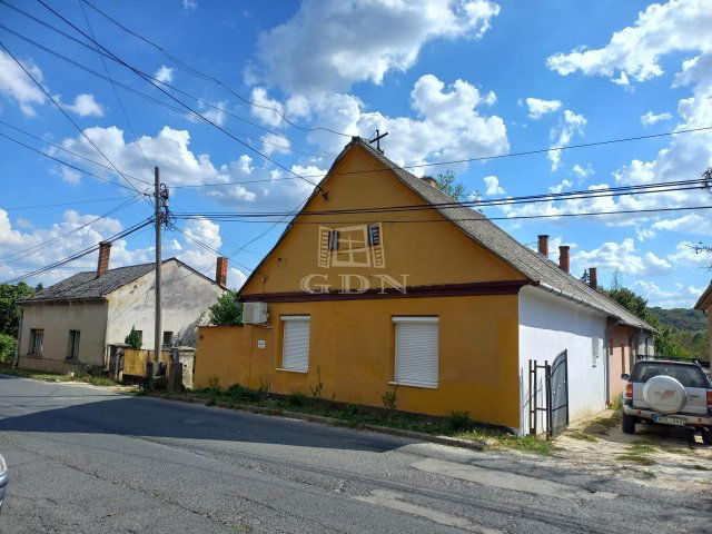 Eladó családi ház, Zalalövőn 16.9 M Ft, 2 szobás
