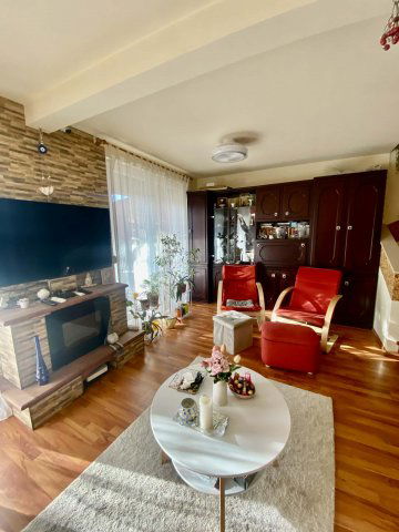 Eladó sorház, Tatabányán 119.9 M Ft, 4 szobás