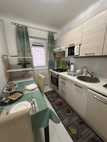 Kiadó téglalakás, albérlet, Pécsett 220 E Ft / hó, 1+1 szobás