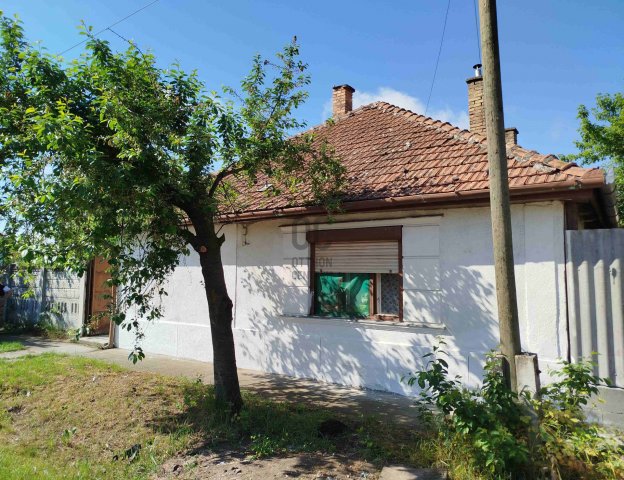 Eladó családi ház, Monoron 28 M Ft, 3 szobás