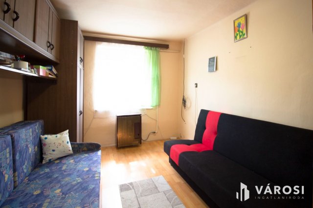 Eladó családi ház, Békéscsabán 42 M Ft, 3 szobás