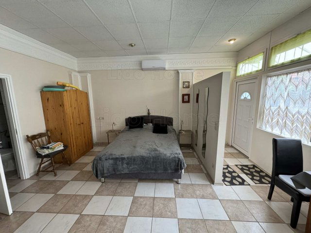 Eladó téglalakás, Hévízen 28.8 M Ft, 1 szobás