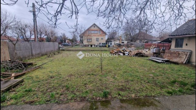 Eladó családi ház, Gyálon 76 M Ft, 4 szobás