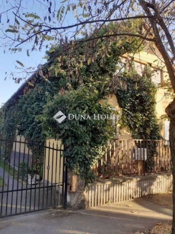 Eladó családi ház, Budapesten, XXI. kerületben 125.5 M Ft