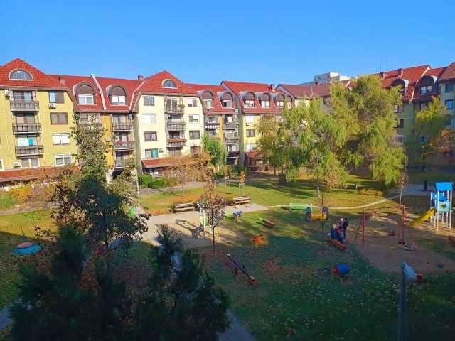 Eladó panellakás, Debrecenben 61 M Ft, 1+2 szobás